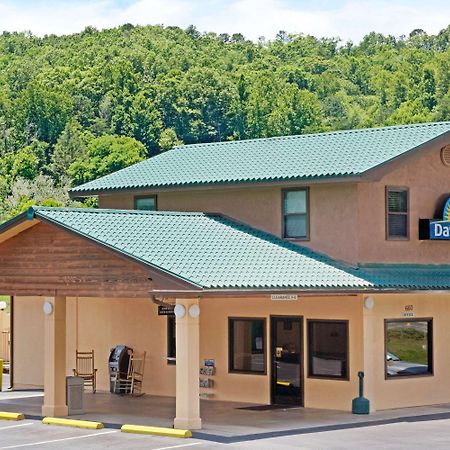 Days Inn By Wyndham Cherokee Near Casino Ngoại thất bức ảnh